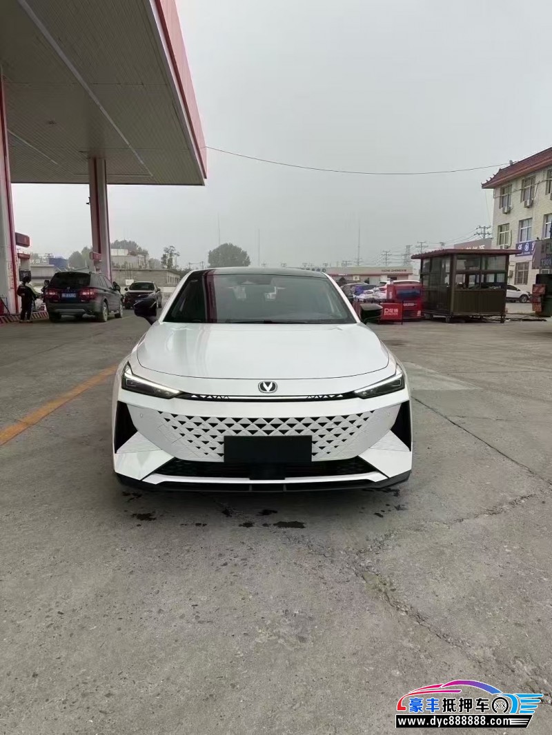 25年长安长安UNI轿车抵押车出售