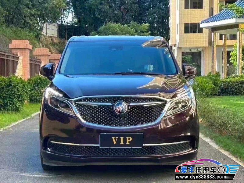 抵押车出售17年别克GL8轿车