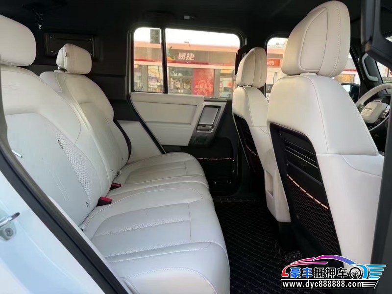 25年奇瑞爱卡轿车抵押车出售