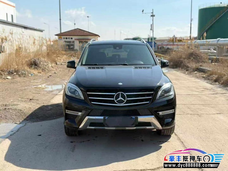 13年奔驰ML轿车抵押车出售