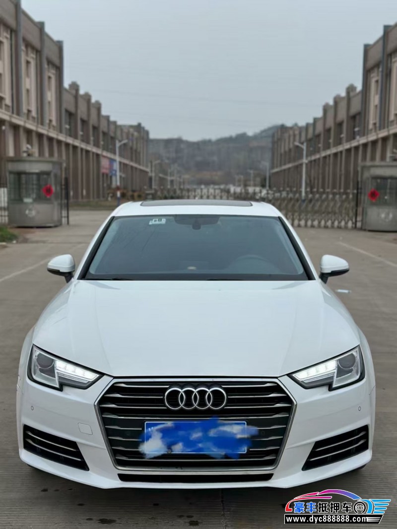 抵押车出售19年奥迪A4L轿车