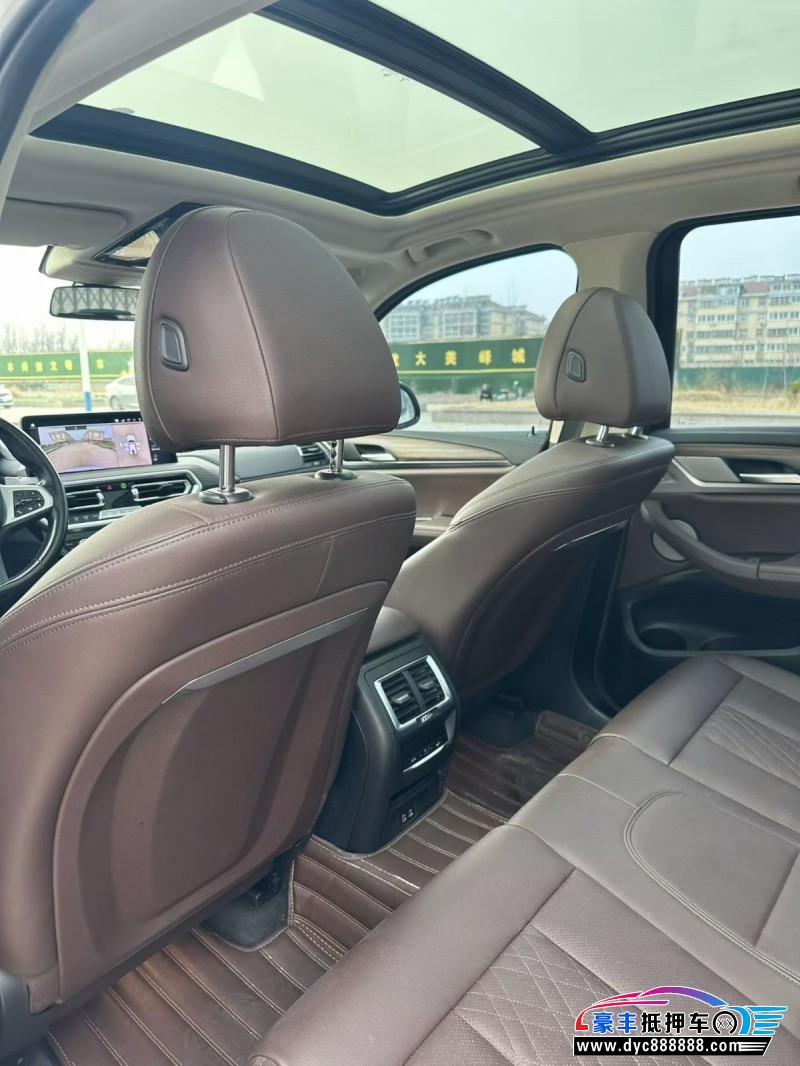 22年宝马X3轿车抵押车出售