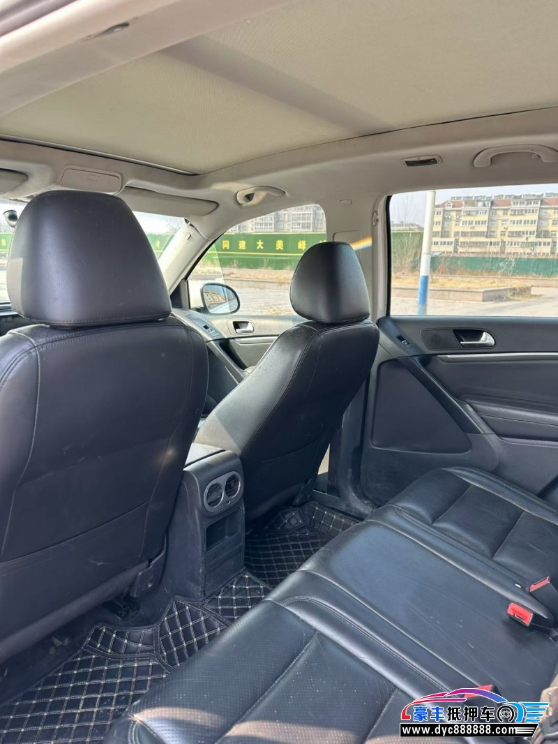 13年大众途观轿车抵押车出售