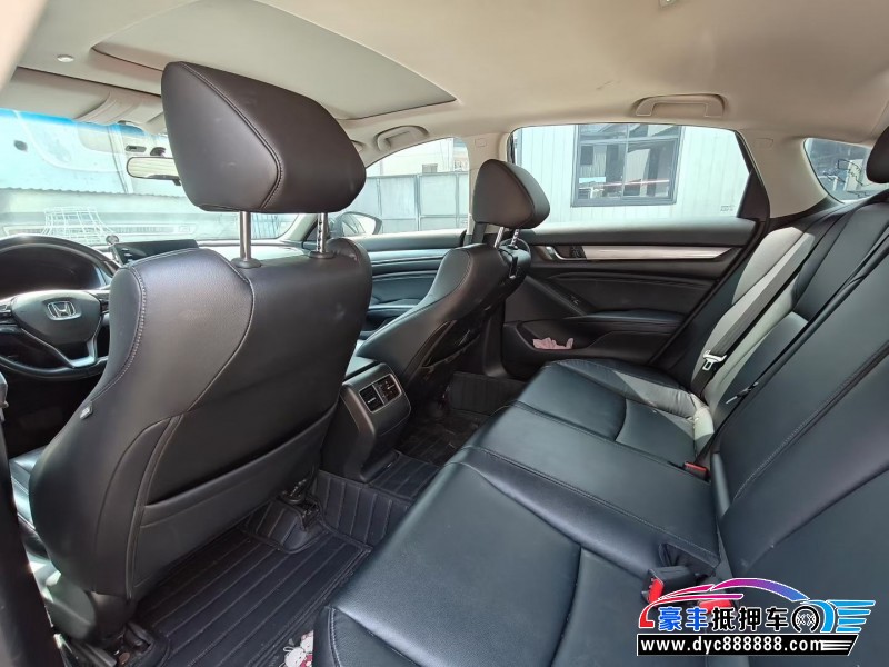 21年本田雅阁轿车抵押车出售