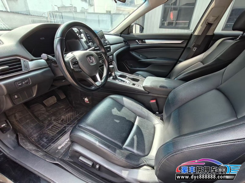 21年本田雅阁轿车抵押车出售