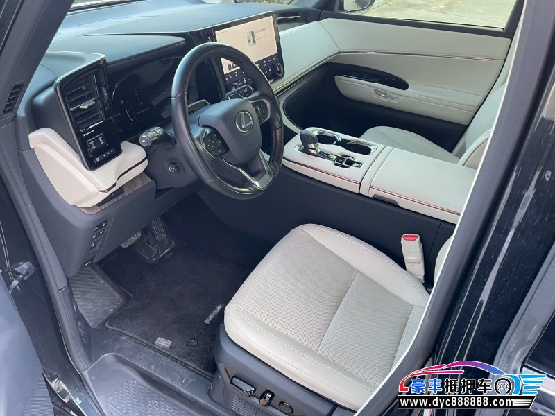 24年雷克萨斯lm轿车抵押车出售