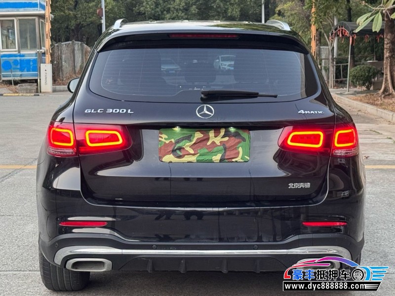 22年奔驰GLC轿车抵押车出售