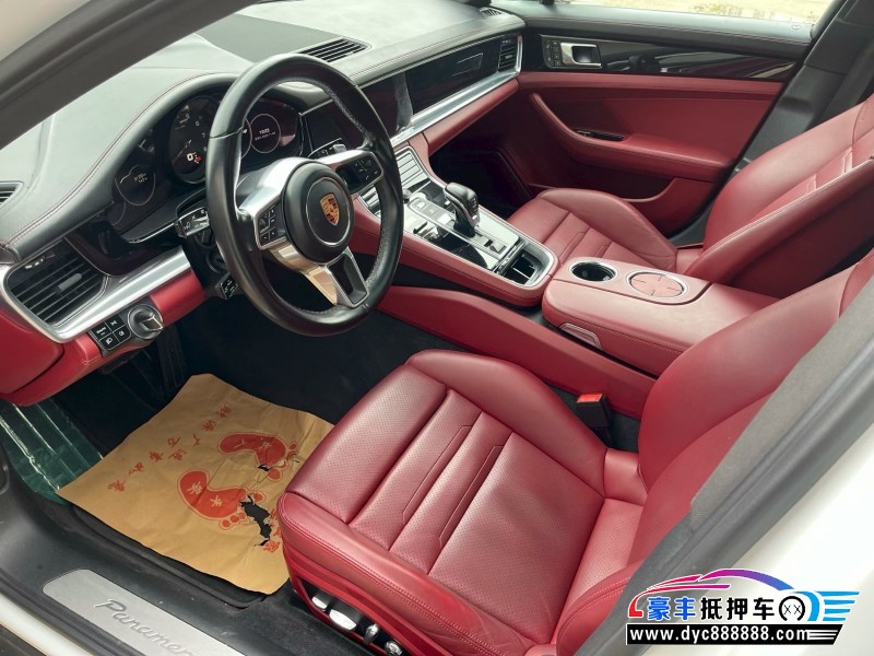 20年保时捷帕纳梅拉轿车抵押车出售