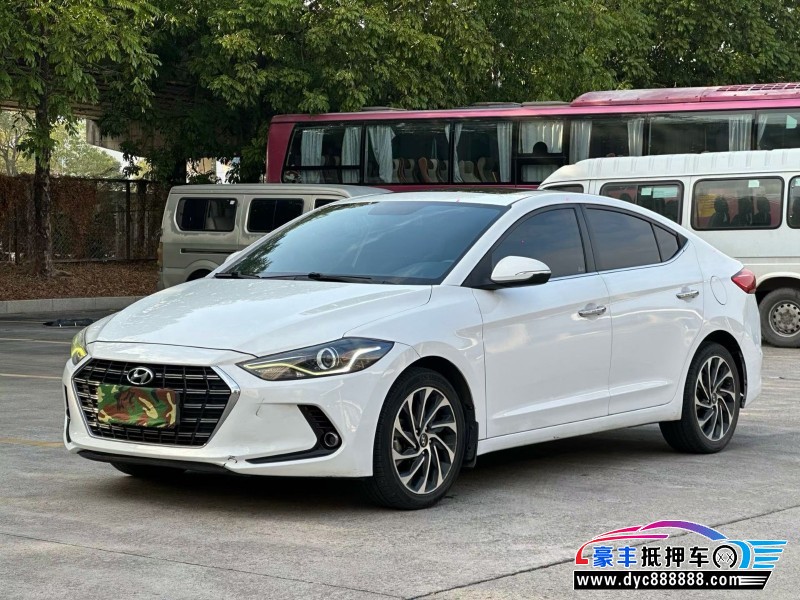 20年现代领动轿车抵押车出售