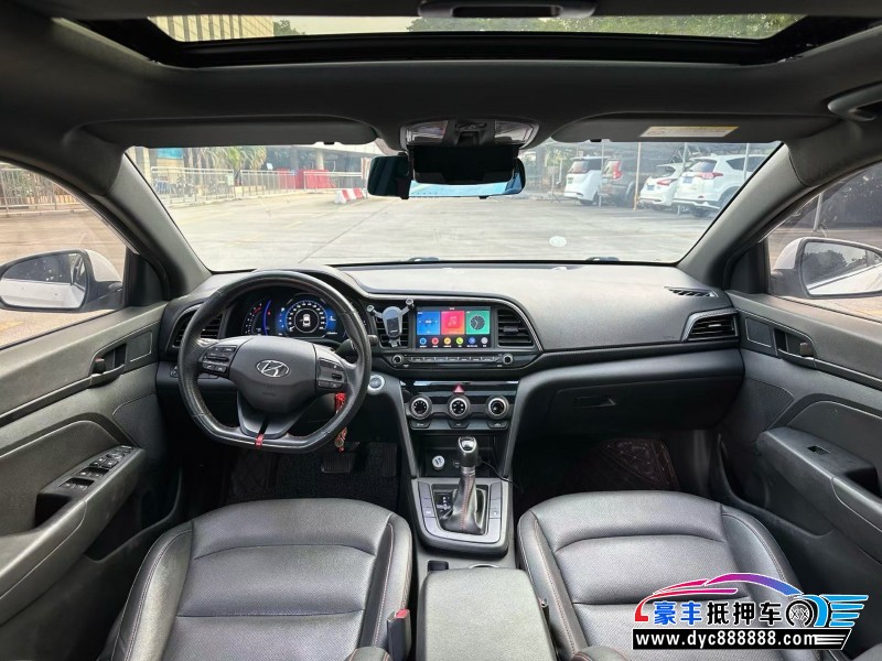 20年现代领动轿车抵押车出售