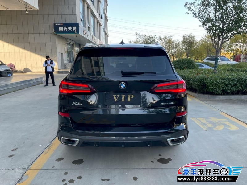 22年宝马X5轿车抵押车出售