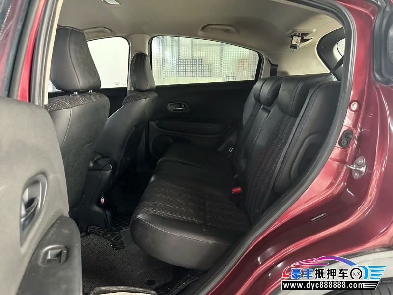 16年本田缤智轿车抵押车出售