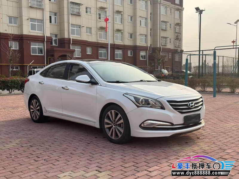 17年现代名图轿车抵押车出售