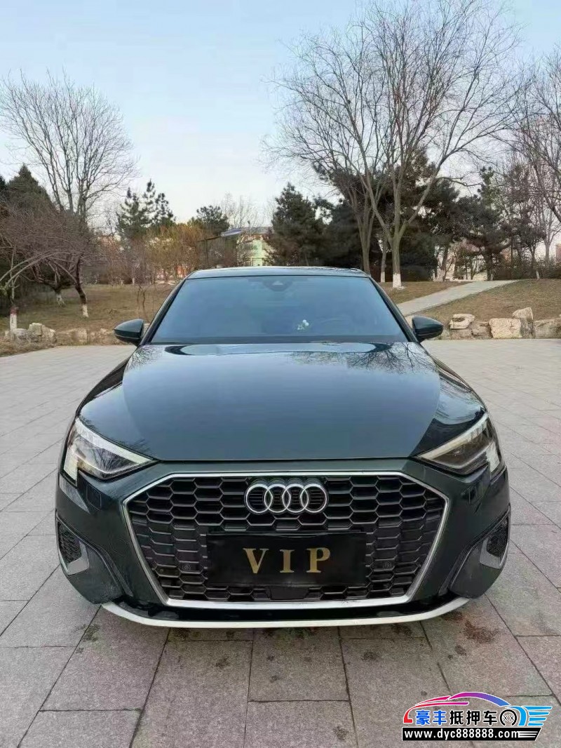 抵押车出售21年奥迪A3轿车