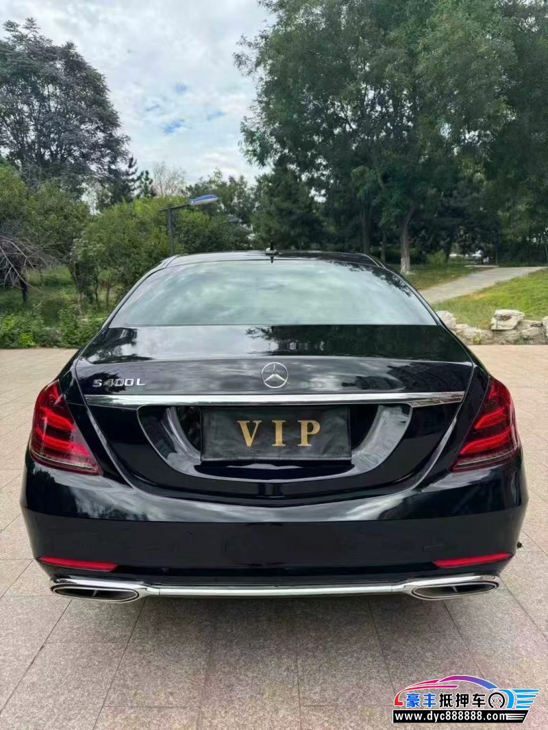 15年奔驰S轿车抵押车出售