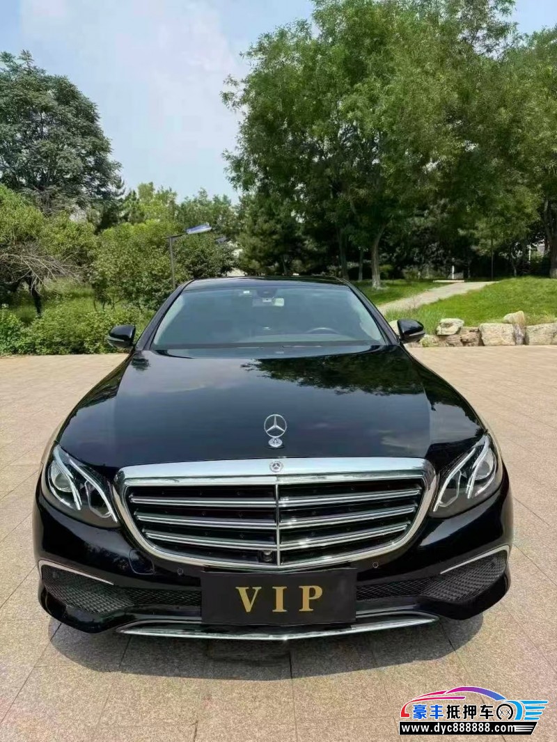 抵押车出售20年奔驰E轿车