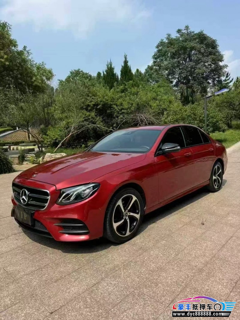 17年奔驰E轿车抵押车出售