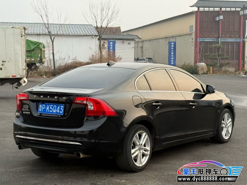 14年沃尔沃S60轿车抵押车出售