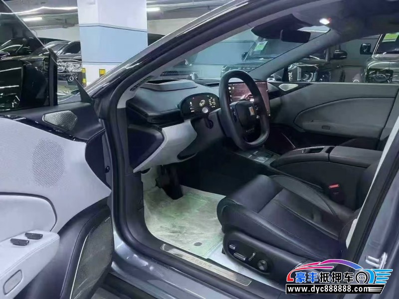 24年极氪007轿车抵押车出售