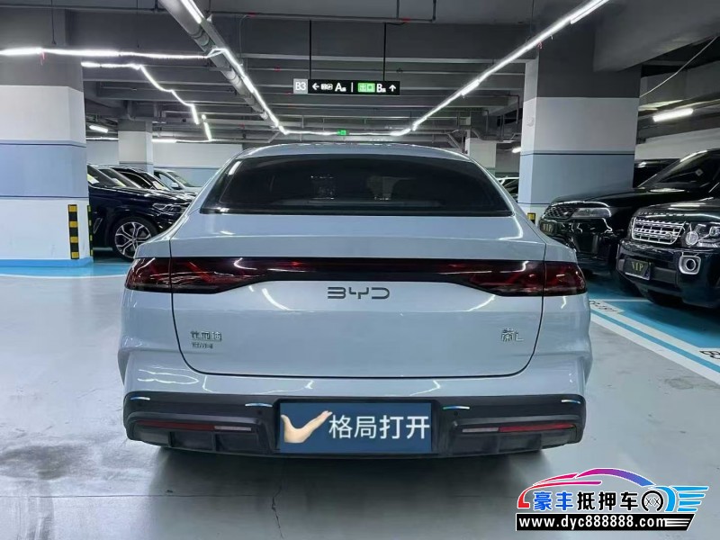 24年比亚迪秦轿车抵押车出售