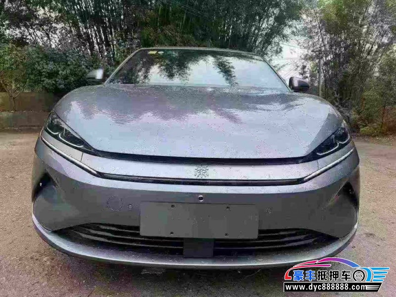 26年比亚迪秦轿车抵押车出售