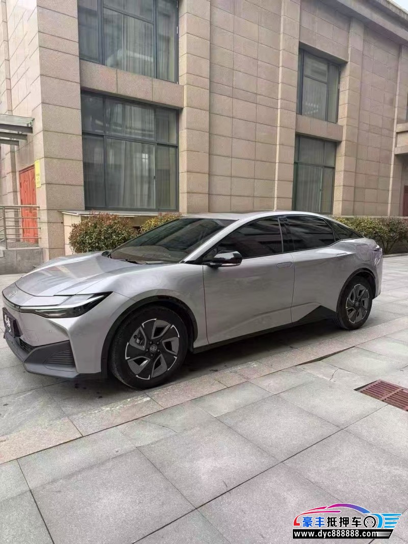 25年丰田BZ3轿车抵押车出售