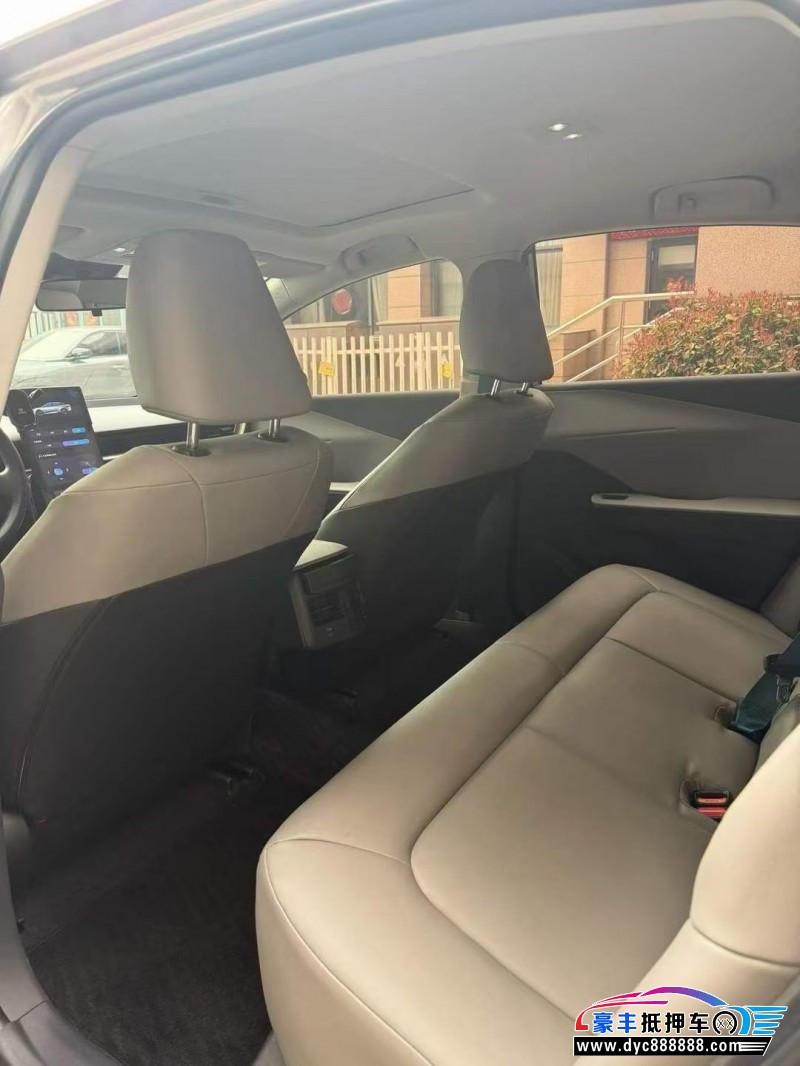 25年丰田BZ3轿车抵押车出售