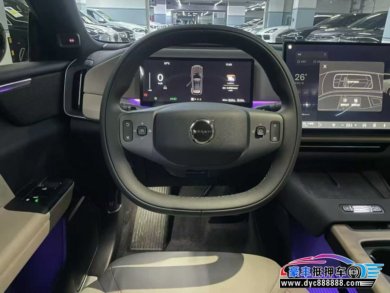 25年沃尔沃XC70轿车抵押车出售