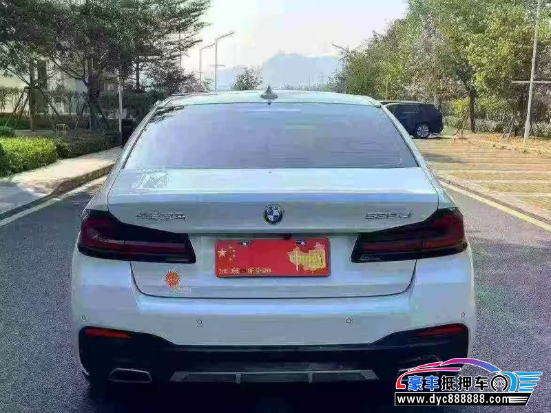 21年宝马5系轿车抵押车出售