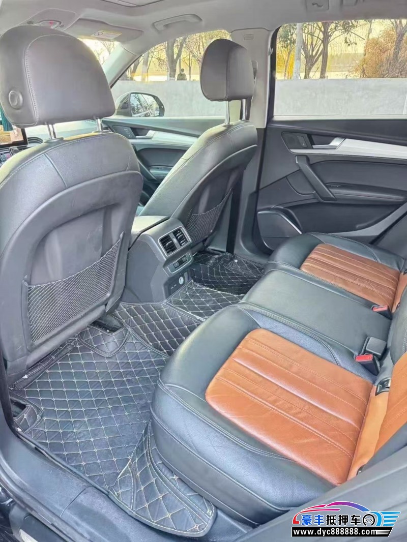 20年奥迪Q5轿车抵押车出售