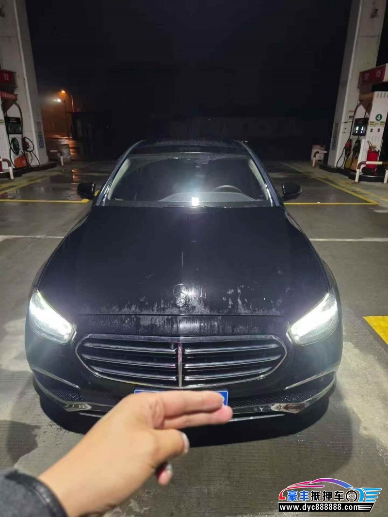 21年奔驰E轿车抵押车出售