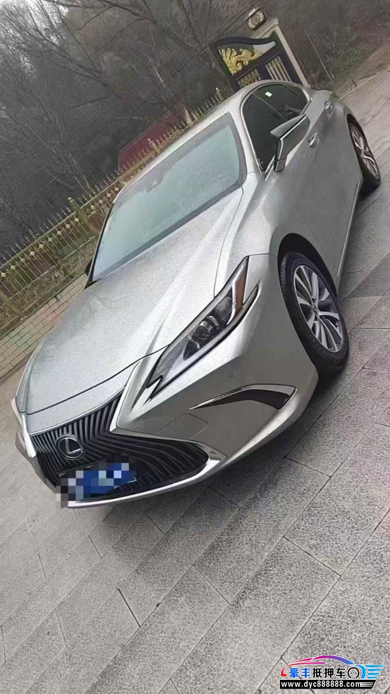 21年雷克萨斯ES轿车抵押车出售