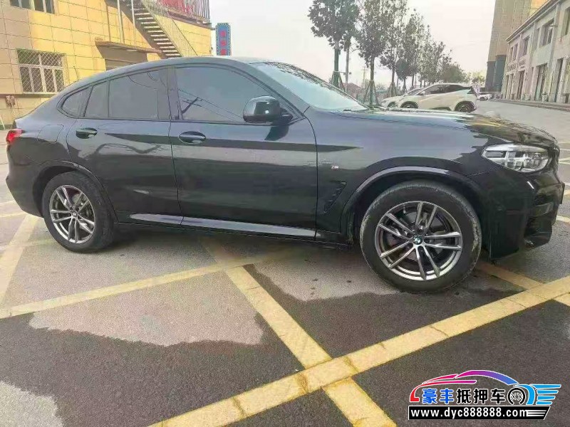 21年宝马X4轿车抵押车出售