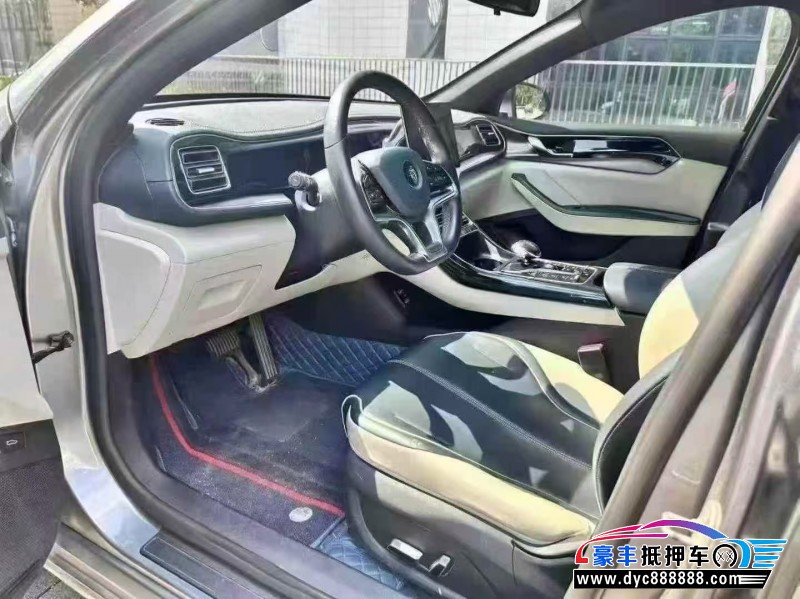 22年比亚迪秦轿车抵押车出售