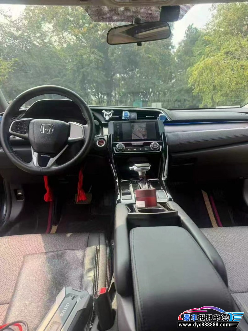 19年本田思域轿车抵押车出售