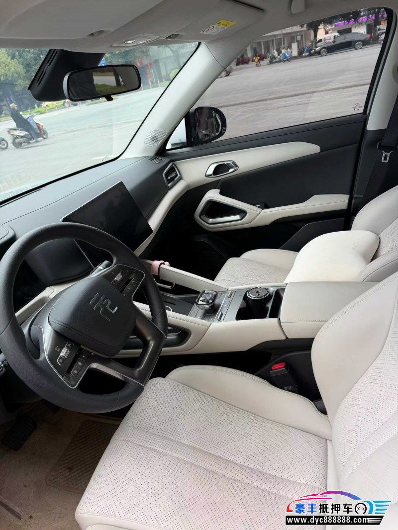 24年比亚迪元轿车抵押车出售