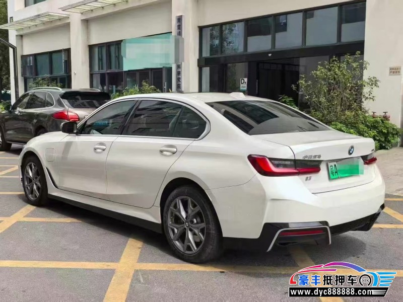 23年宝马i3轿车抵押车出售