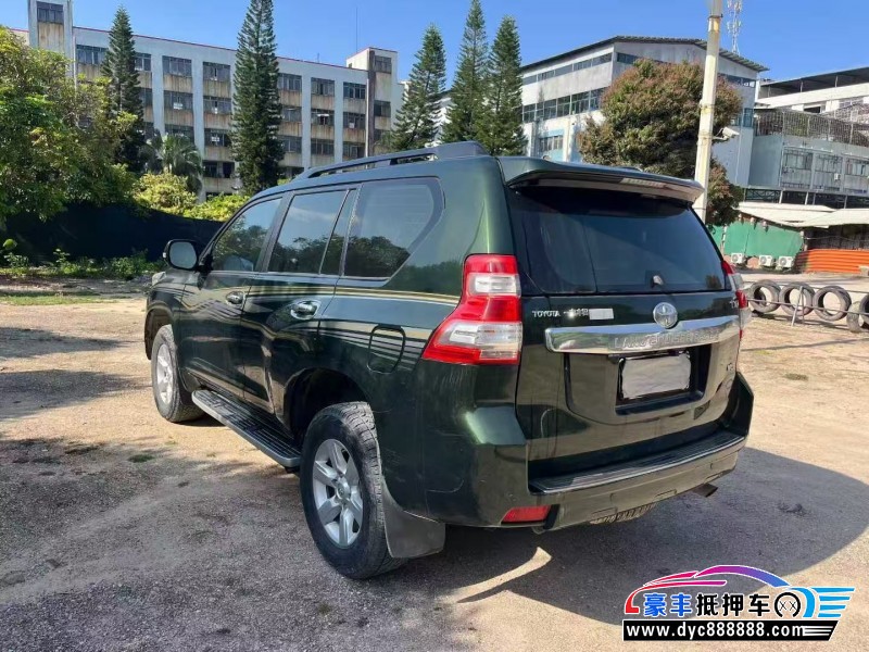 17年丰田普拉多（霸道）轿车抵押车出售