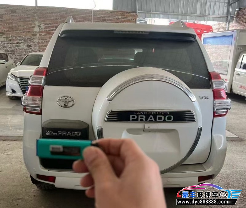 15年丰田普拉多（霸道）轿车抵押车出售