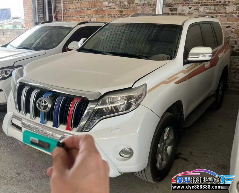 15年丰田普拉多（霸道）轿车抵押车出售