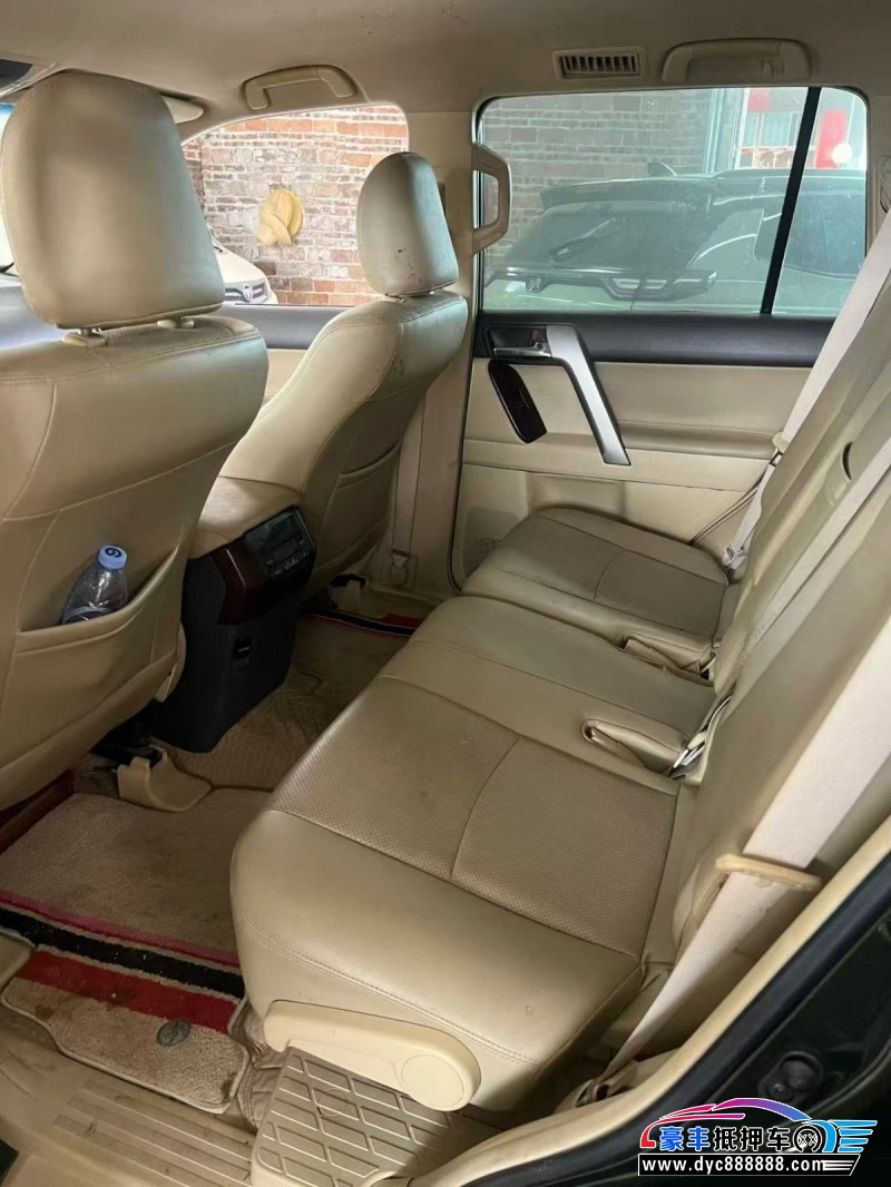 15年丰田普拉多（霸道）轿车抵押车出售