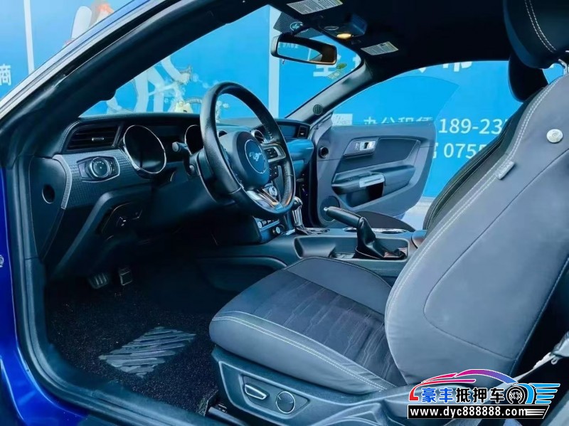 16年福特野马轿车抵押车出售