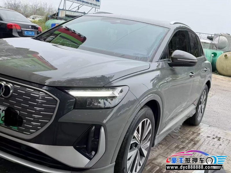 24年奥迪Q4轿车抵押车出售