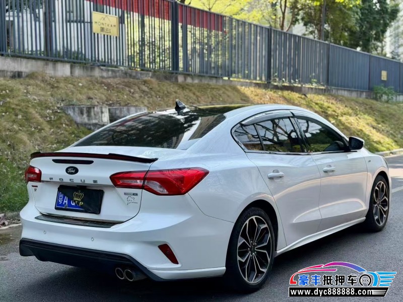 19年福特福克斯轿车抵押车出售