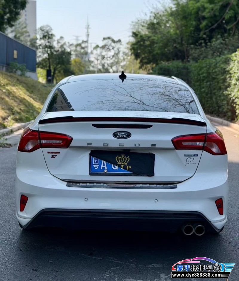 19年福特福克斯轿车抵押车出售