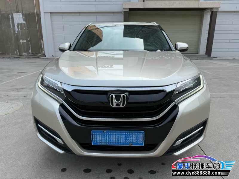 抵押车出售19年本田UR-V轿车