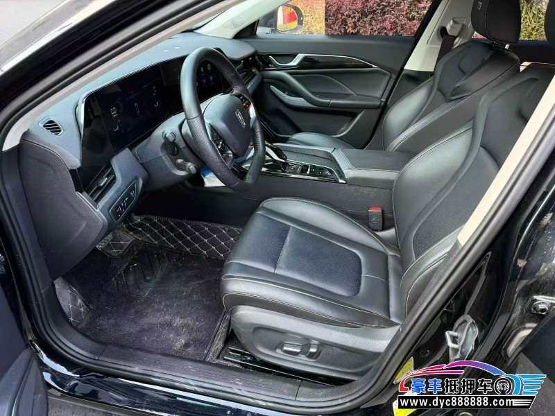 24年奔腾B70轿车抵押车出售