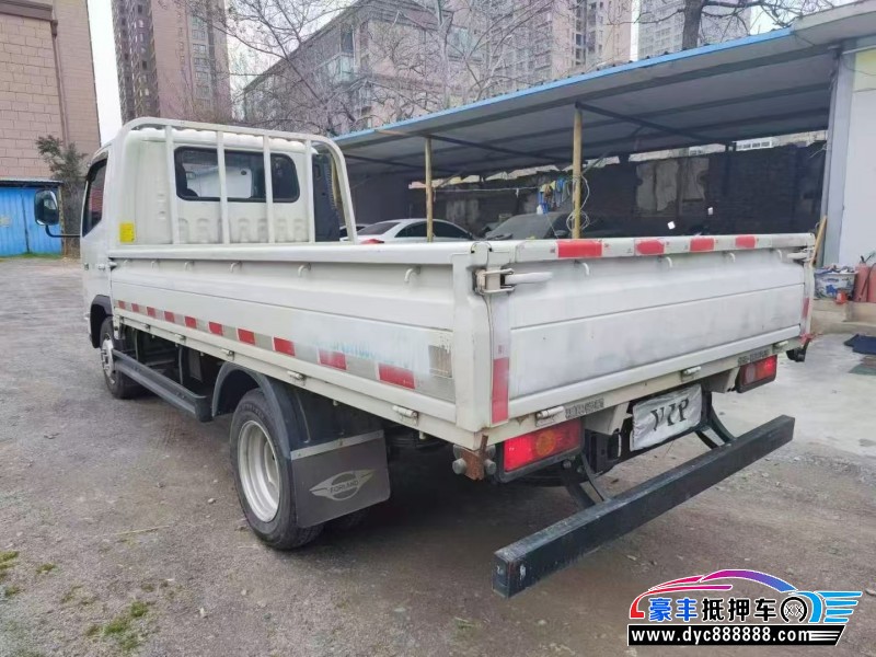 23年福田领航轿车抵押车出售