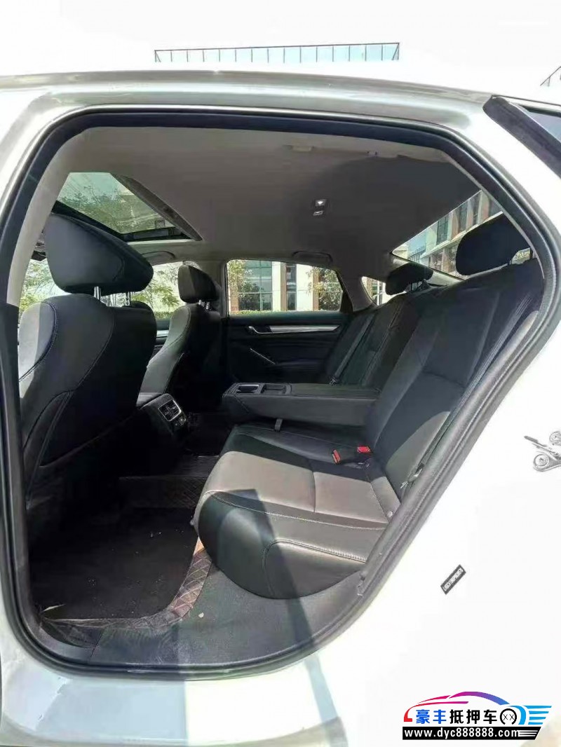 22年本田雅阁轿车抵押车出售