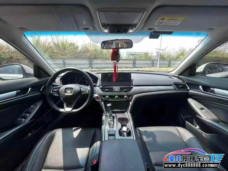 22年本田雅阁轿车抵押车出售